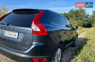 Внедорожник / Кроссовер Volvo XC60 2009 в 