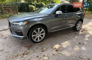 Внедорожник / Кроссовер Volvo XC60 2019 в 