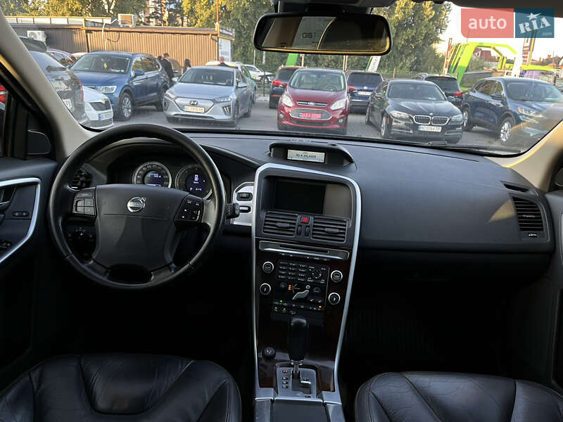 Внедорожник / Кроссовер Volvo XC60 2009 в Львове