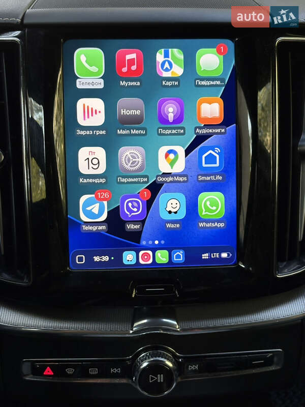 Внедорожник / Кроссовер Volvo XC60 2019 в Черновцах