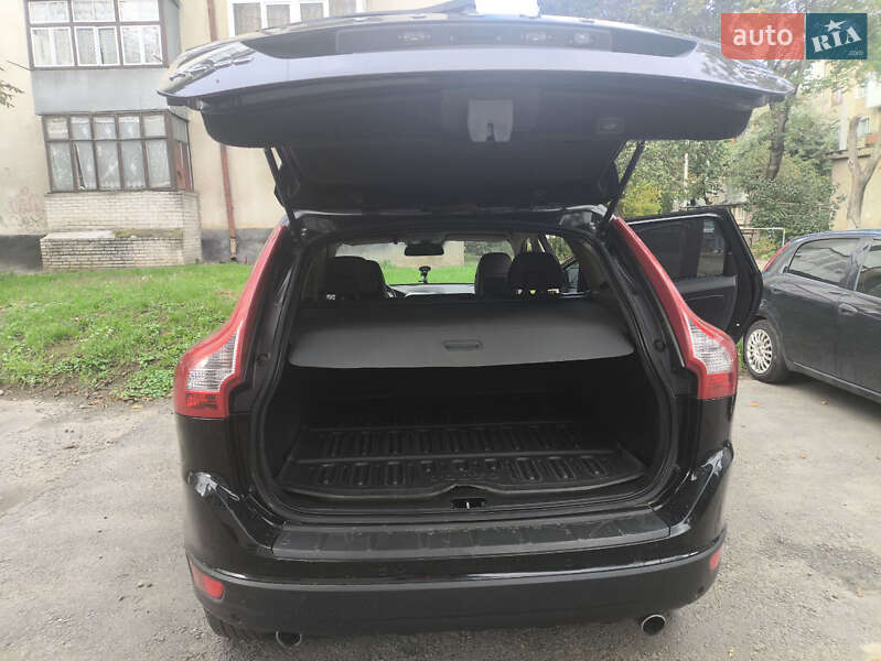 Внедорожник / Кроссовер Volvo XC60 2011 в Калуше