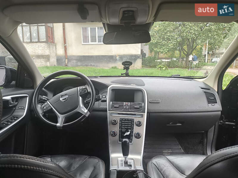 Внедорожник / Кроссовер Volvo XC60 2011 в Калуше