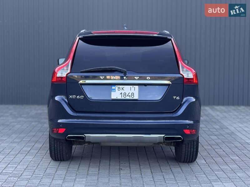 Внедорожник / Кроссовер Volvo XC60 2015 в Сарнах