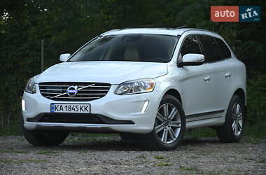 Внедорожник / Кроссовер Volvo XC60 2017 в 