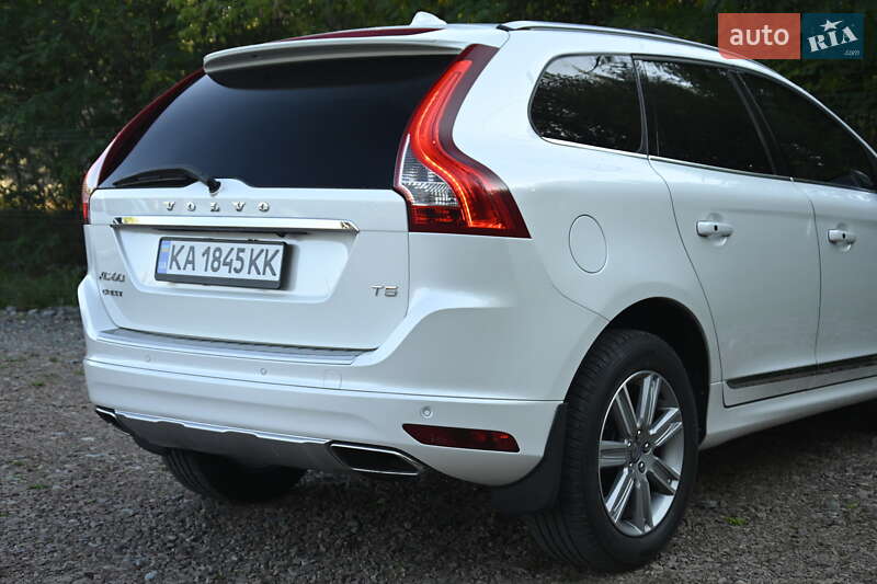 Внедорожник / Кроссовер Volvo XC60 2017 в Бердичеве