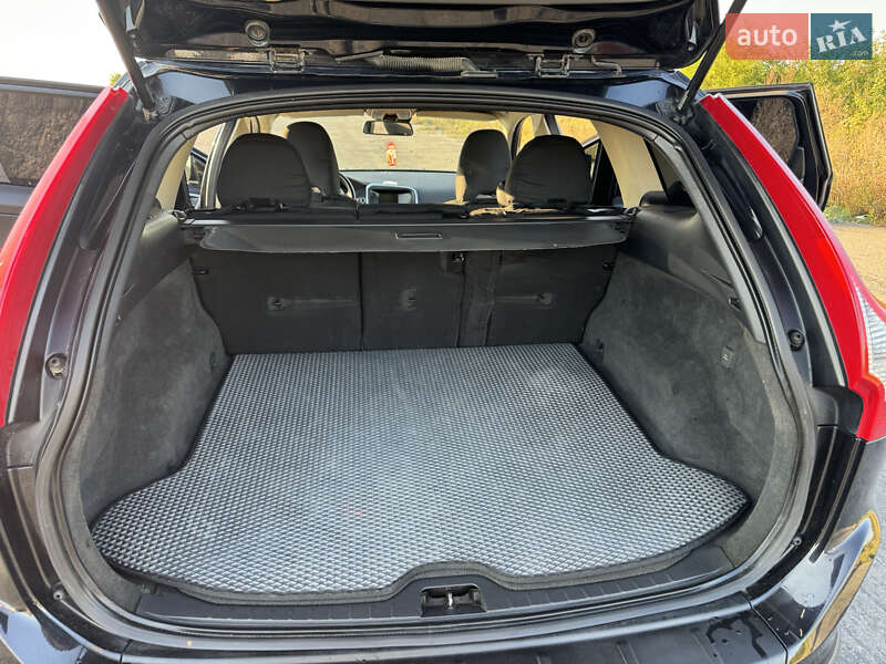 Внедорожник / Кроссовер Volvo XC60 2012 в Баре
