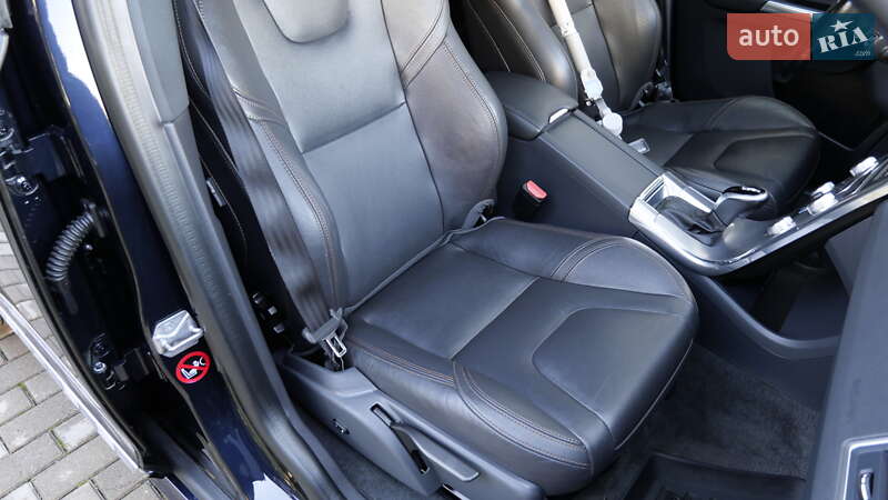 Внедорожник / Кроссовер Volvo XC60 2017 в Львове фото 60 Внедорожник / Кроссовер Volvo XC60 2017 в Львове