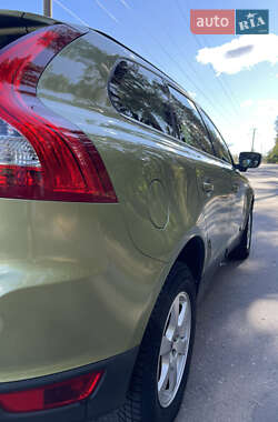 Внедорожник / Кроссовер Volvo XC60 2008 в 