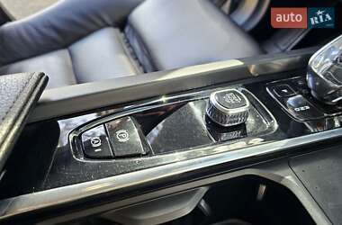 Внедорожник / Кроссовер Volvo XC60 2021 в 