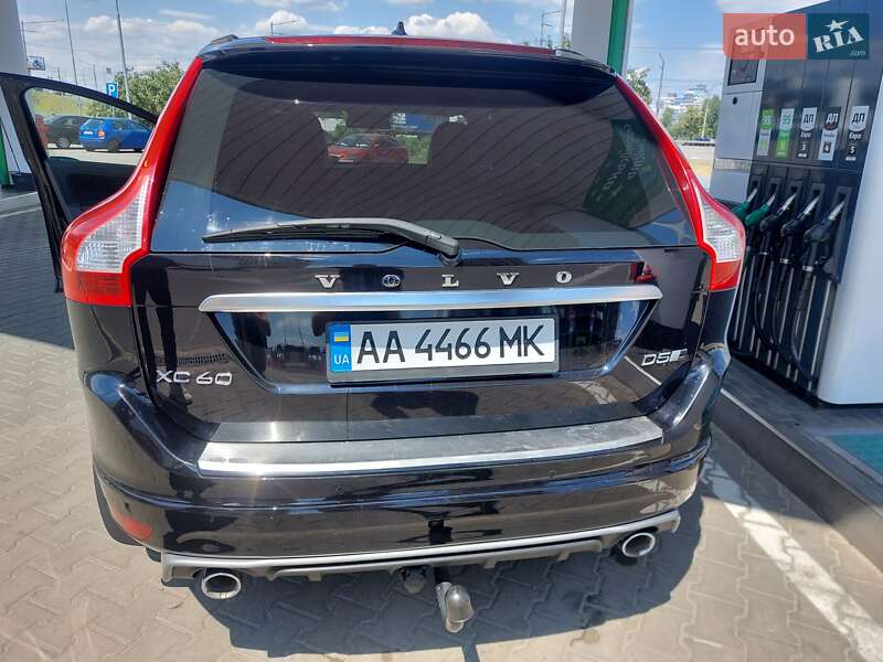 Внедорожник / Кроссовер Volvo XC60 2016 в Киеве фото 10 Внедорожник / Кроссовер Volvo XC60 2016 в Киеве