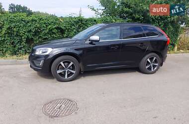 Внедорожник / Кроссовер Volvo XC60 2016 в 