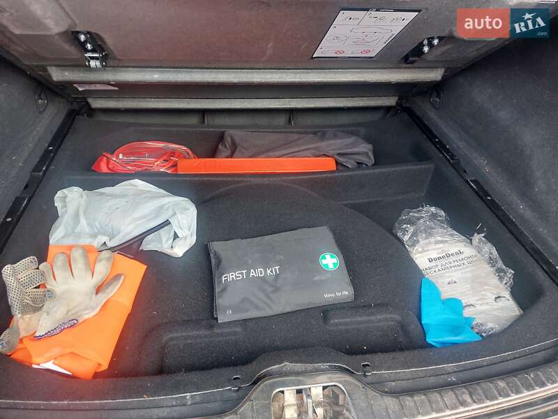 Внедорожник / Кроссовер Volvo XC60 2016 в Киеве фото 58 Внедорожник / Кроссовер Volvo XC60 2016 в Киеве