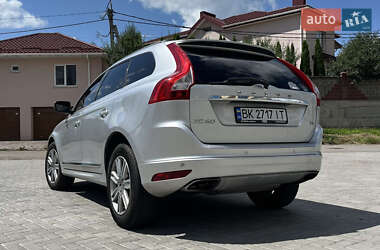 Внедорожник / Кроссовер Volvo XC60 2016 в 