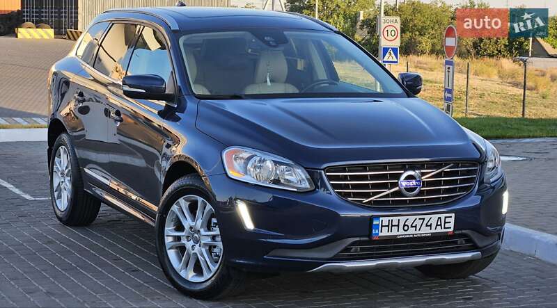 Позашляховик / Кросовер Volvo XC60 2014 в 