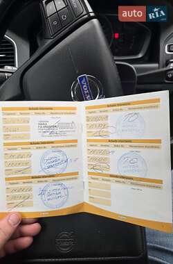 Внедорожник / Кроссовер Volvo XC60 2014 в 