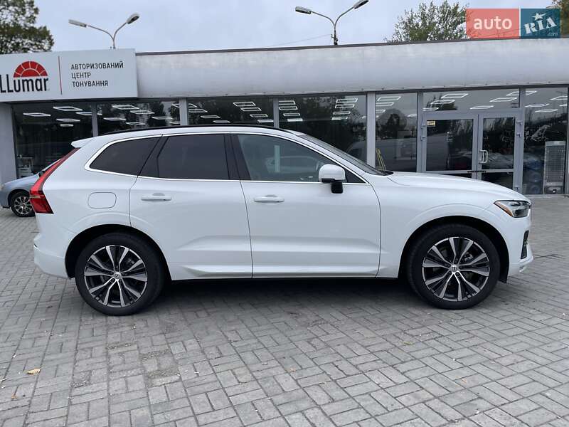 Внедорожник / Кроссовер Volvo XC60 2022 в Днепре