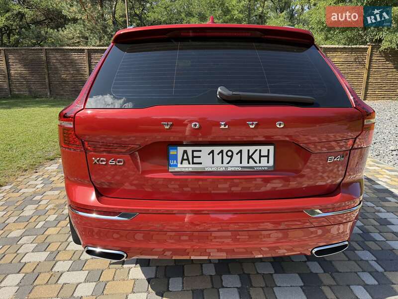 Внедорожник / Кроссовер Volvo XC60 2020 в Днепре