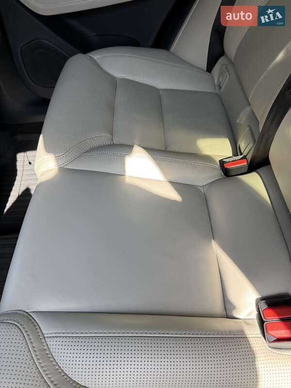 Внедорожник / Кроссовер Volvo XC60 2020 в Днепре