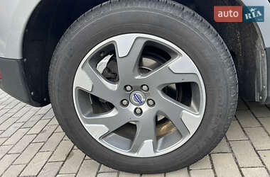Внедорожник / Кроссовер Volvo XC60 2011 в 