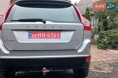 Внедорожник / Кроссовер Volvo XC60 2010 в 