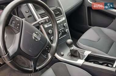Внедорожник / Кроссовер Volvo XC60 2010 в 