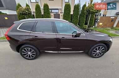 Внедорожник / Кроссовер Volvo XC60 2018 в 