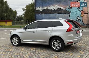 Внедорожник / Кроссовер Volvo XC60 2016 в 