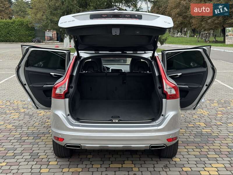 Внедорожник / Кроссовер Volvo XC60 2016 в Луцке