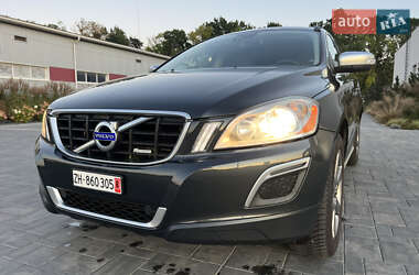Внедорожник / Кроссовер Volvo XC60 2010 в 