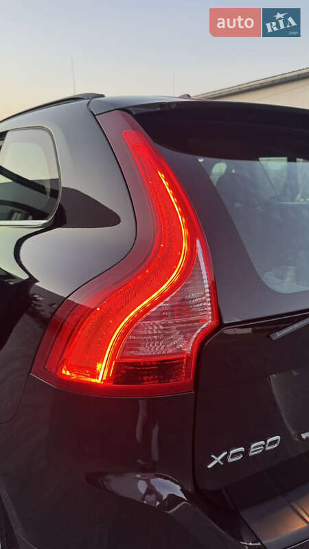 Внедорожник / Кроссовер Volvo XC60 2010 в Луцке