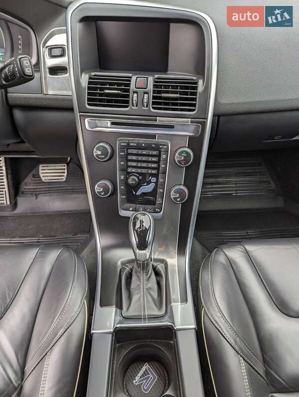 Позашляховик / Кросовер Volvo XC60 2014 в Тернополі