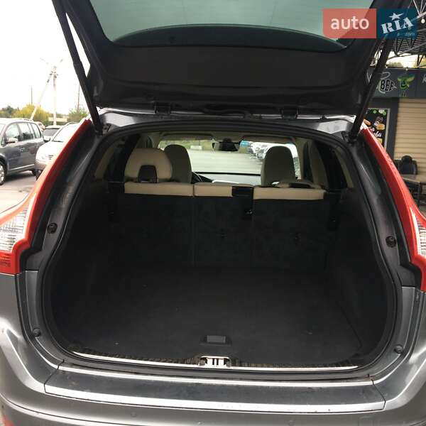 Внедорожник / Кроссовер Volvo XC60 2016 в Житомире