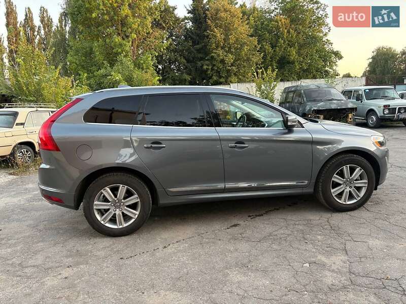 Внедорожник / Кроссовер Volvo XC60 2016 в Житомире