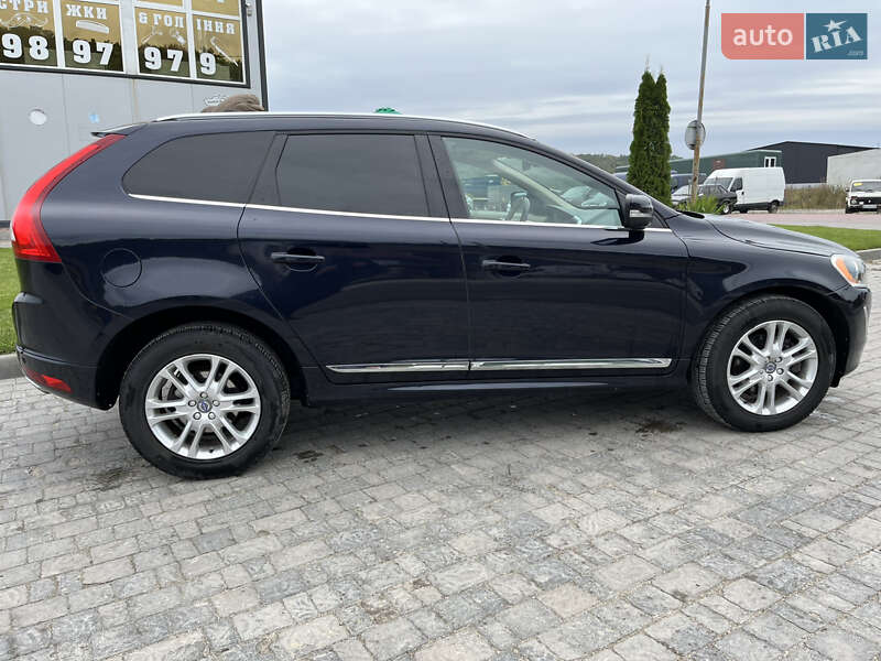 Внедорожник / Кроссовер Volvo XC60 2015 в Теребовле