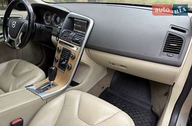 Внедорожник / Кроссовер Volvo XC60 2012 в 