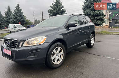 Внедорожник / Кроссовер Volvo XC60 2012 в 