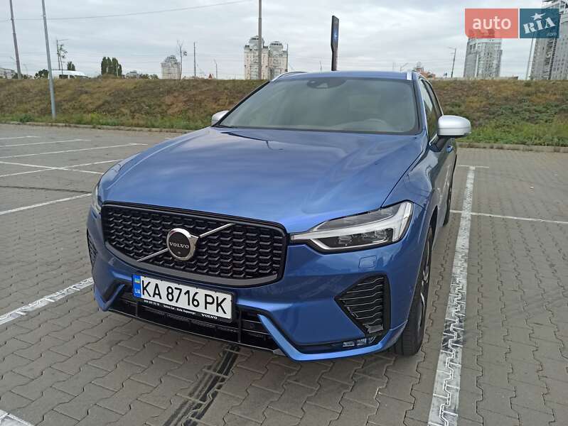 Внедорожник / Кроссовер Volvo XC60 2018 в Киеве