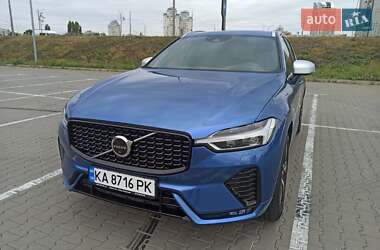 Внедорожник / Кроссовер Volvo XC60 2018 в 