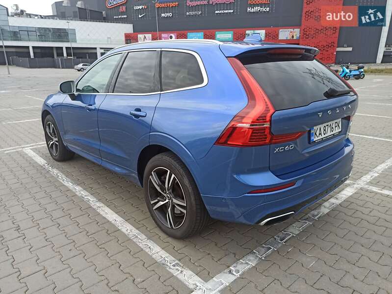 Внедорожник / Кроссовер Volvo XC60 2018 в Киеве
