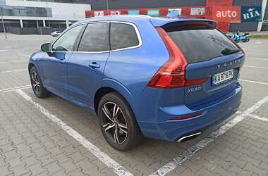 Внедорожник / Кроссовер Volvo XC60 2018 в 
