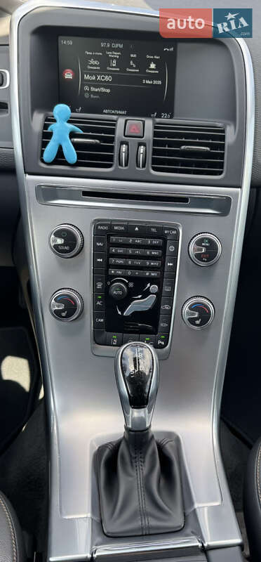 Внедорожник / Кроссовер Volvo XC60 2016 в Луцке