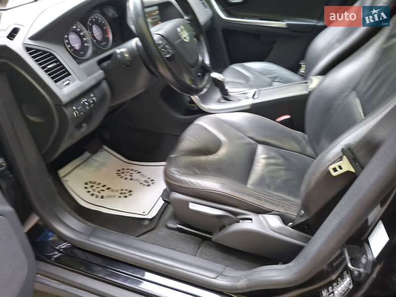 Позашляховик / Кросовер Volvo XC60 2012 в Івано-Франківську