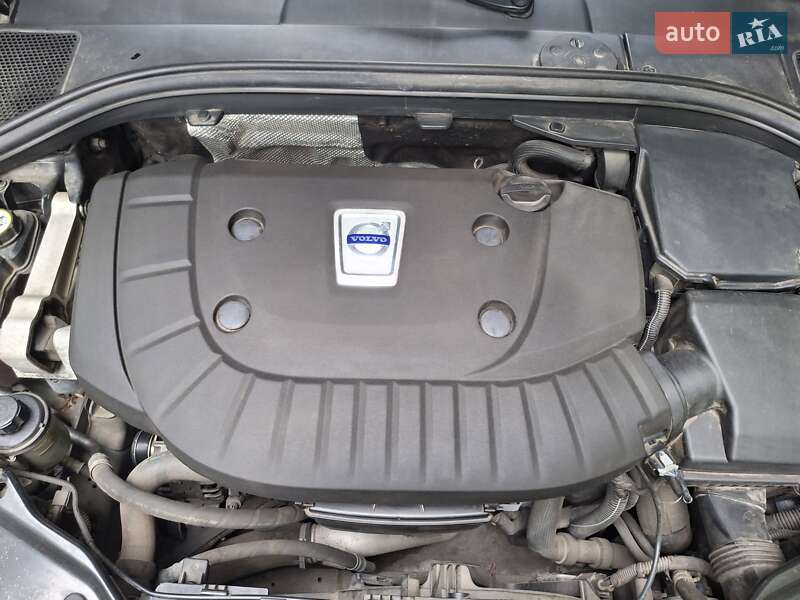 Позашляховик / Кросовер Volvo XC60 2012 в Івано-Франківську