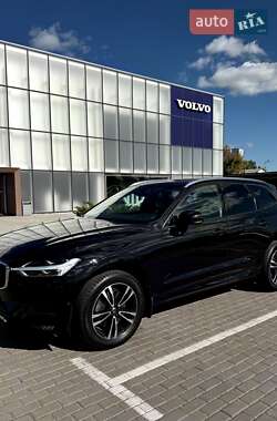 Внедорожник / Кроссовер Volvo XC60 2018 в Киеве