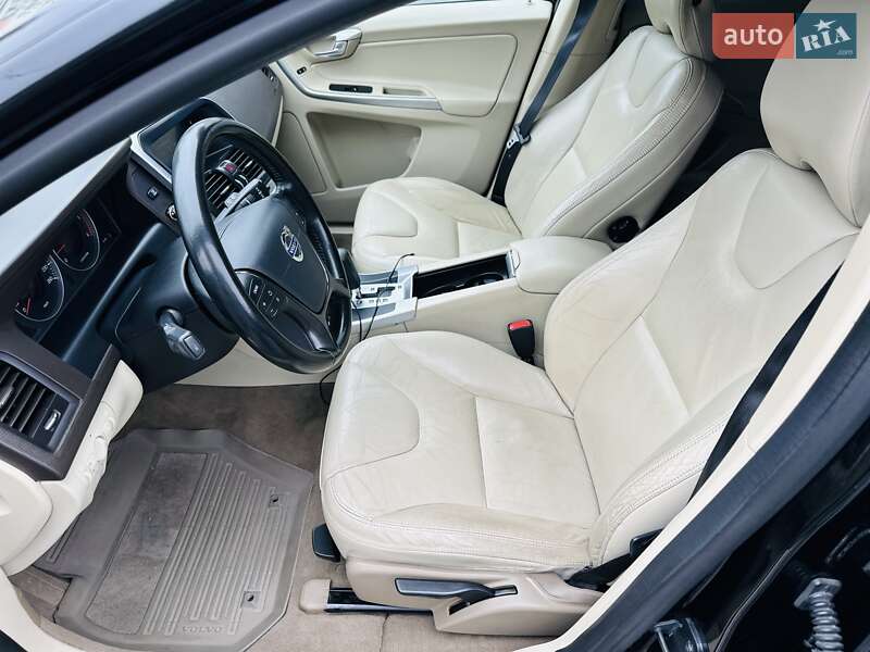 Внедорожник / Кроссовер Volvo XC60 2009 в Одессе