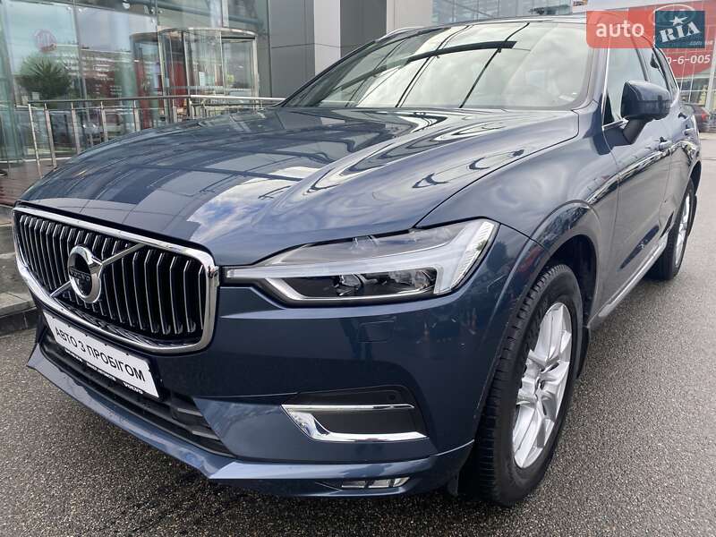 Внедорожник / Кроссовер Volvo XC60 2018 в 