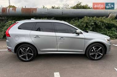 Позашляховик / Кросовер Volvo XC60 2013 в 