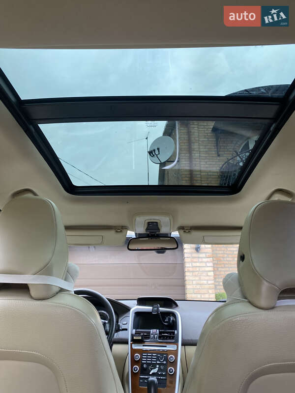 Внедорожник / Кроссовер Volvo XC60 2009 в Луцке