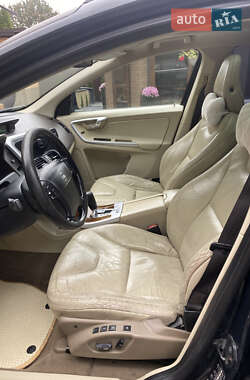 Внедорожник / Кроссовер Volvo XC60 2009 в 