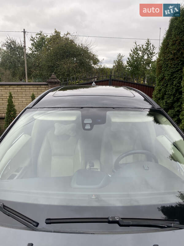 Внедорожник / Кроссовер Volvo XC60 2009 в Луцке
